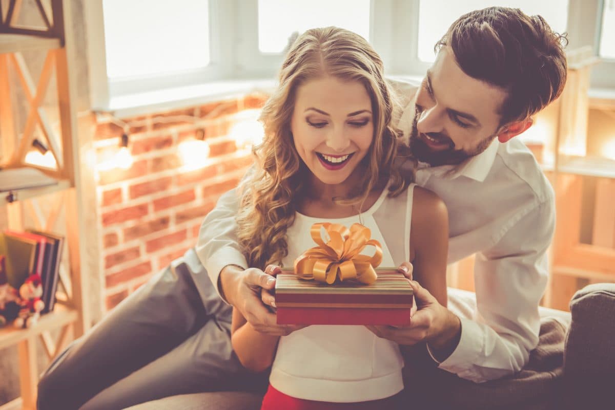 Thinking of Getting A Pre-wedding Gift for Your Bride to Be? Here Are Some Suggestions.