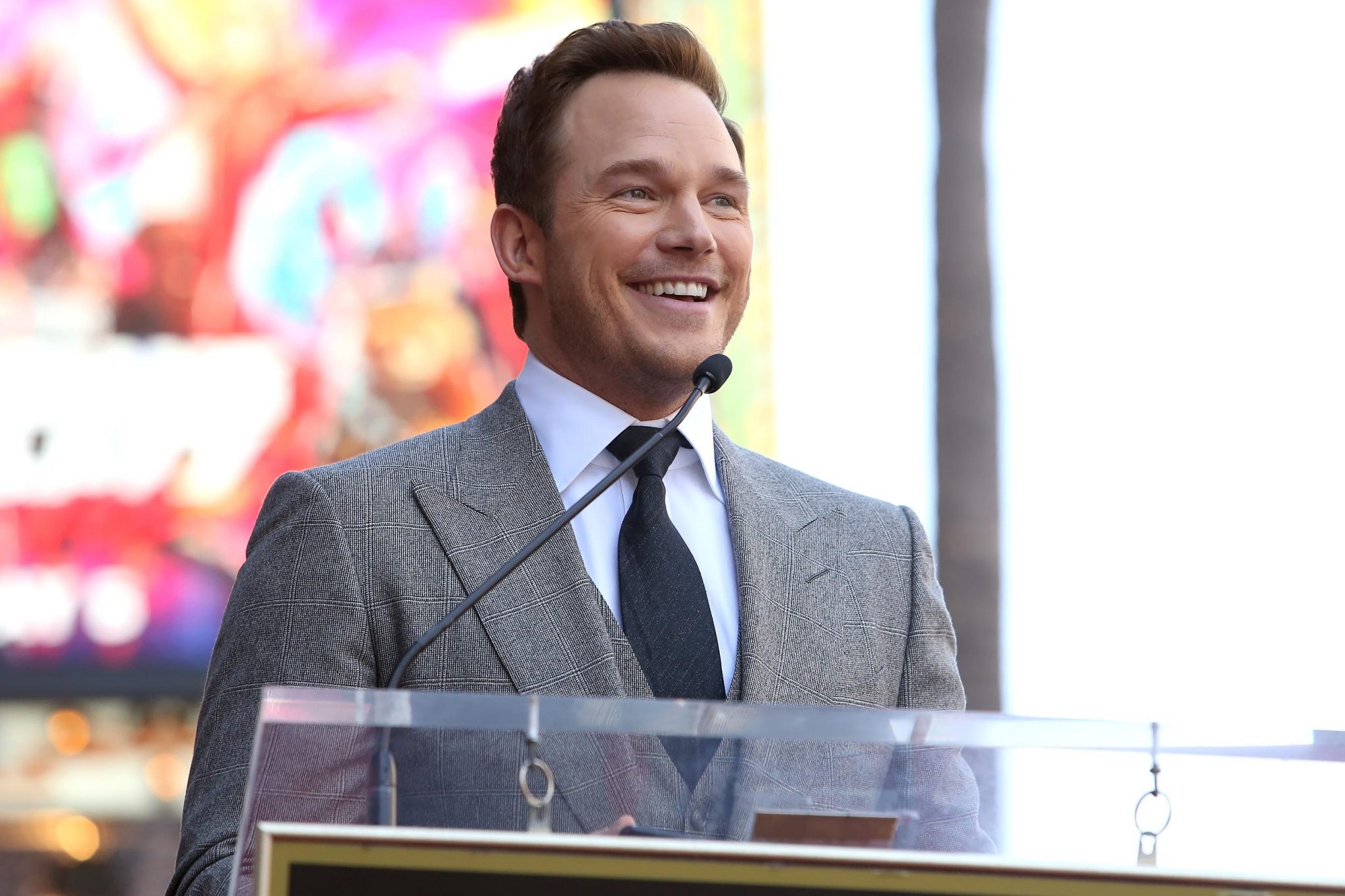 Chris Pratt Accepts His Hollywood Walk of Fame Star with A Powerfully Emotional Speech