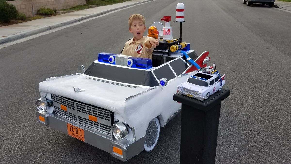 Dad Turns Son's Wheelchair into A 'Ghostbusting' Ride