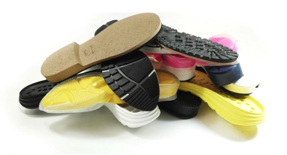 The World's First Modular-tech Travel Shoes